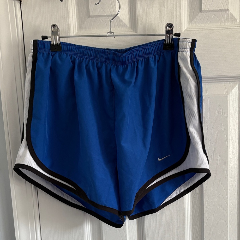 Nike Dri-Fit Women's Athletic Running Shorts in Cobalt Blue and White Size Large